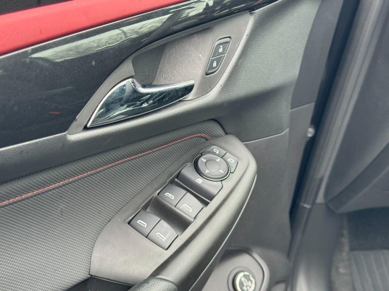 Chevrolet TrailBlazer Vehicle Image 10