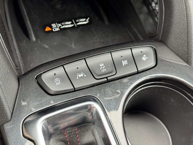 Chevrolet TrailBlazer Vehicle Image 15