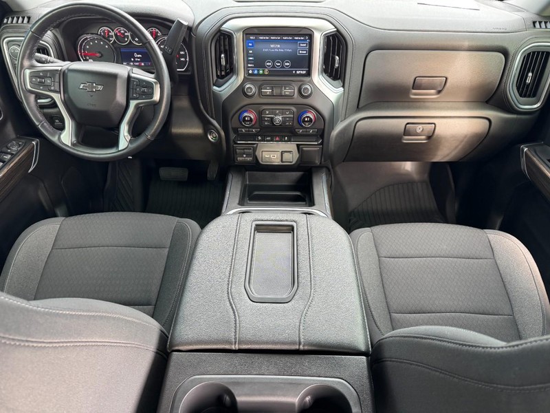 Chevrolet Silverado 1500 LTD Vehicle Image 11