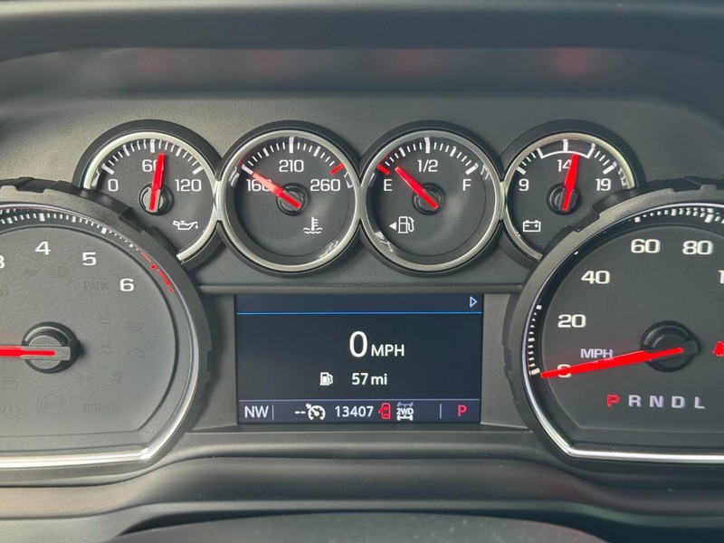 Chevrolet Silverado 1500 LTD Vehicle Image 20