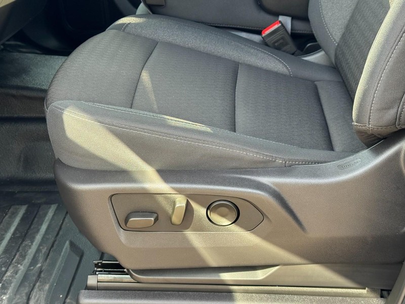 GMC Sierra 1500 Vehicle Image 23