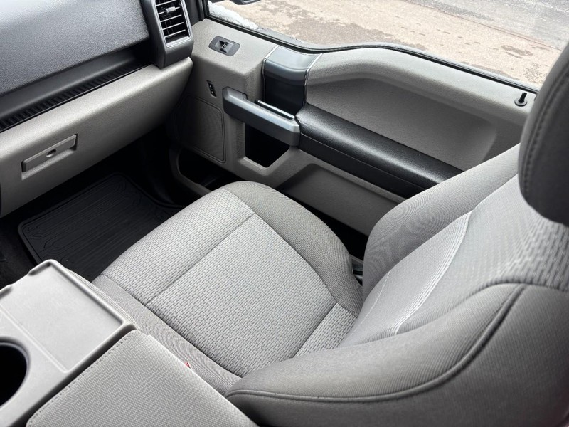 Ford F-150 Vehicle Image 15