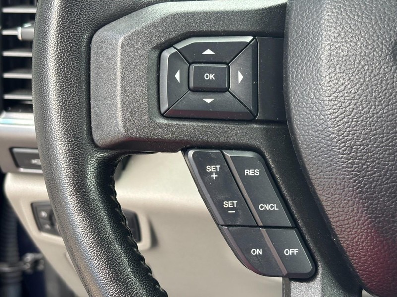 Ford F-150 Vehicle Image 17