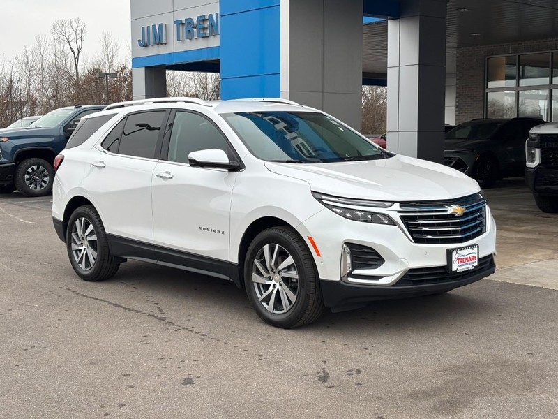 Chevrolet Equinox Vehicle Image 02