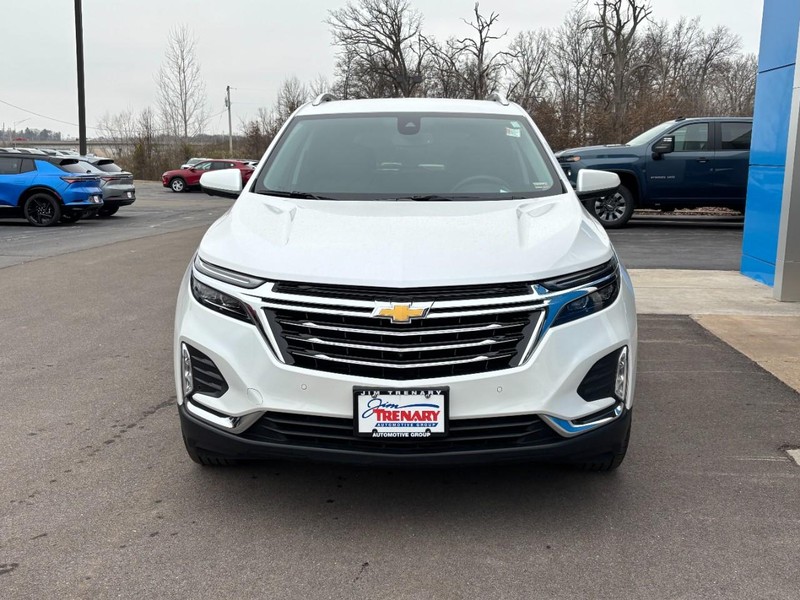 Chevrolet Equinox Vehicle Image 09