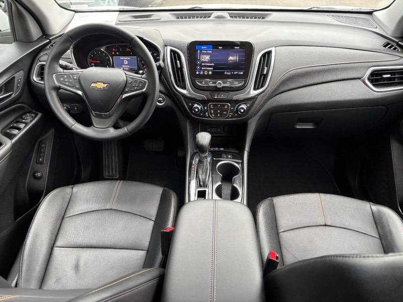 Chevrolet Equinox Vehicle Image 11