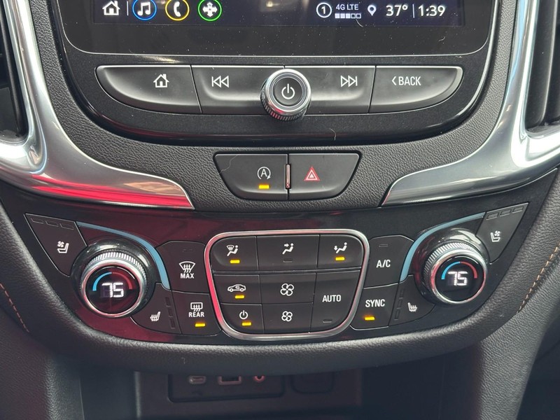 Chevrolet Equinox Vehicle Image 21