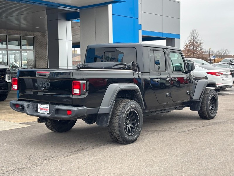 Jeep Gladiator Vehicle Image 03
