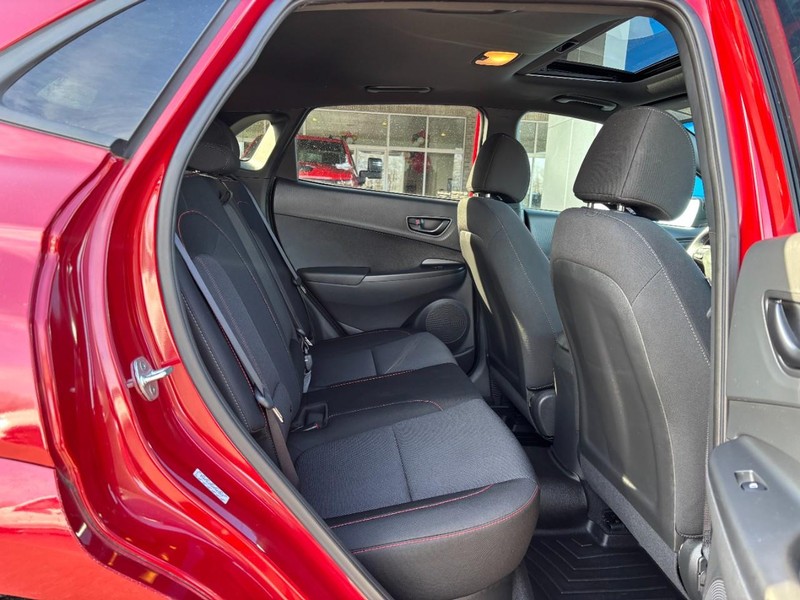 Hyundai Kona Vehicle Image 10