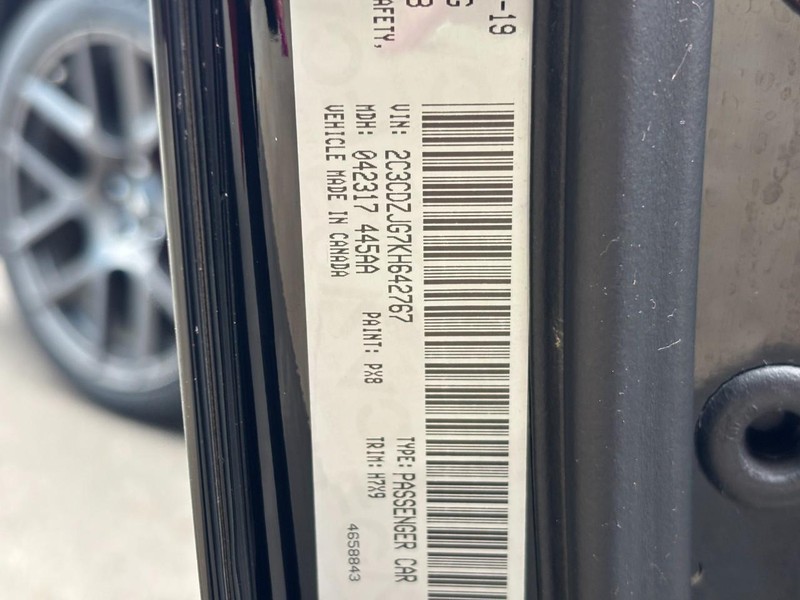 Dodge Challenger Vehicle Image 21