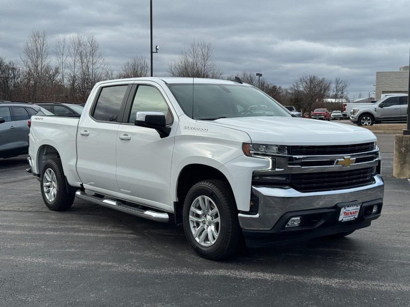 Chevrolet Silverado 1500 Vehicle Image 02