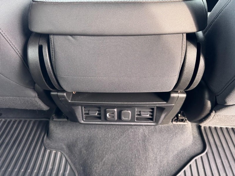 Chevrolet Silverado 1500 Vehicle Image 16