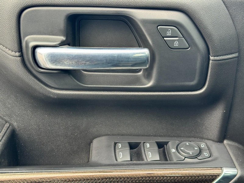 Chevrolet Silverado 1500 Vehicle Image 23