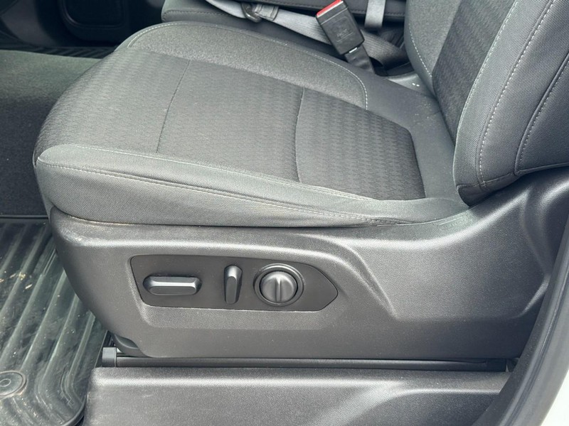 Chevrolet Silverado 1500 Vehicle Image 24