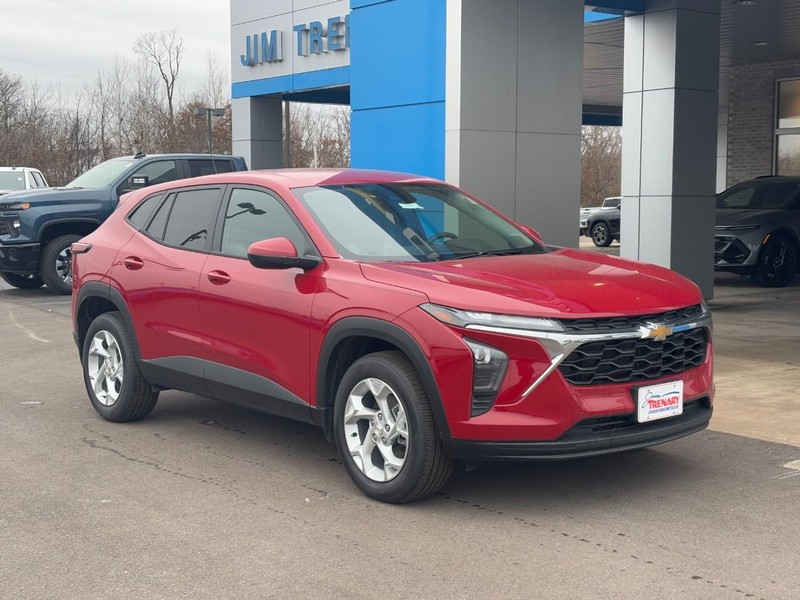 Chevrolet Trax Vehicle Image 02