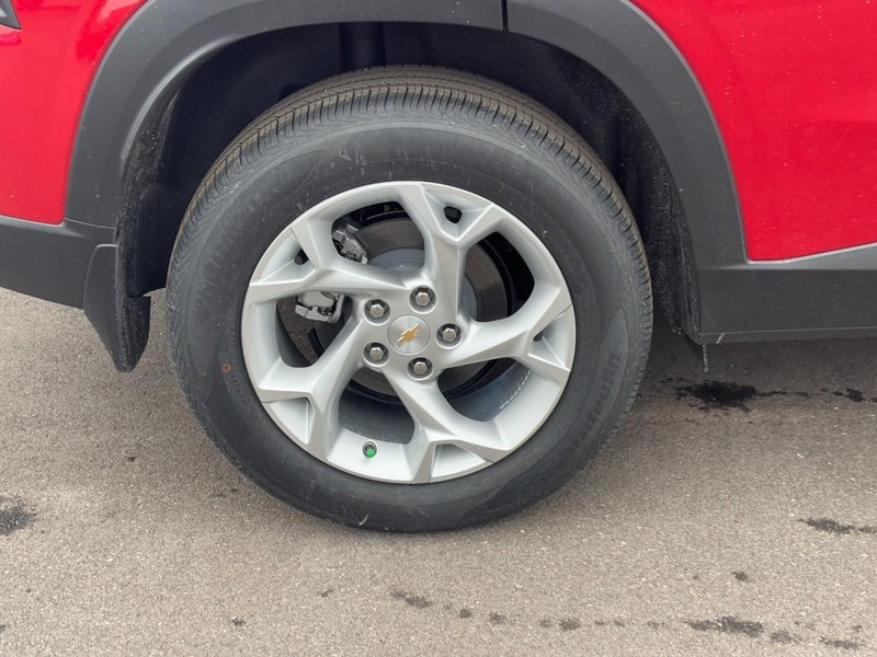 Chevrolet Trax Vehicle Image 04