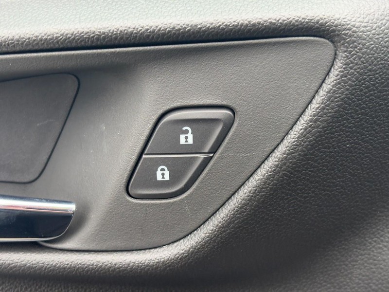 Chevrolet Trax Vehicle Image 18