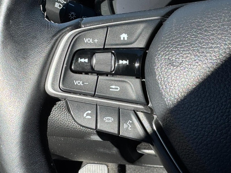 Honda Accord Hybrid Vehicle Image 18