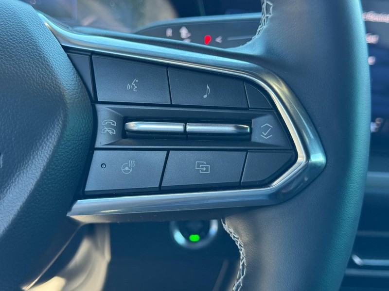 Chevrolet Traverse Vehicle Image 18