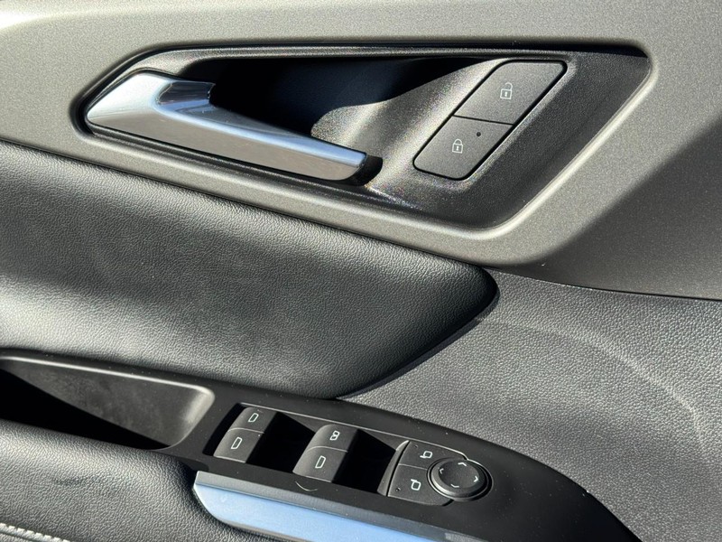 Chevrolet Traverse Vehicle Image 22