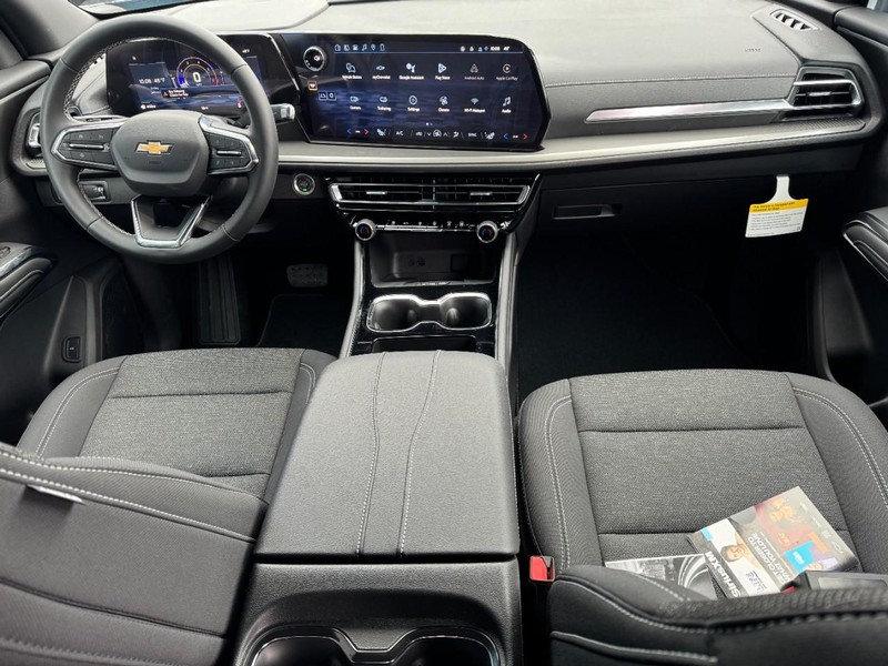 Chevrolet Traverse Vehicle Image 07