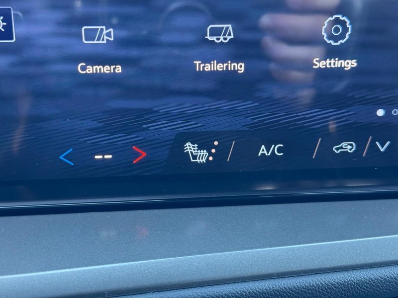 Chevrolet Traverse Vehicle Image 15