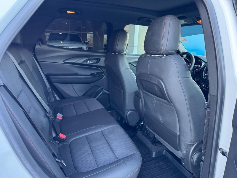 Chevrolet TrailBlazer Vehicle Image 10