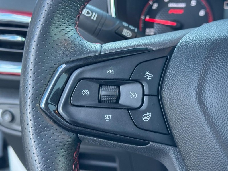 Chevrolet TrailBlazer Vehicle Image 18