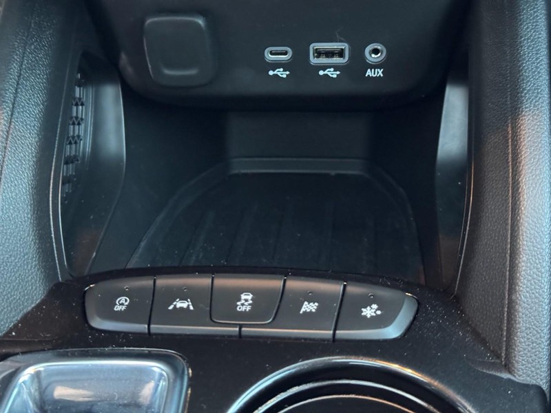 Chevrolet TrailBlazer Vehicle Image 23