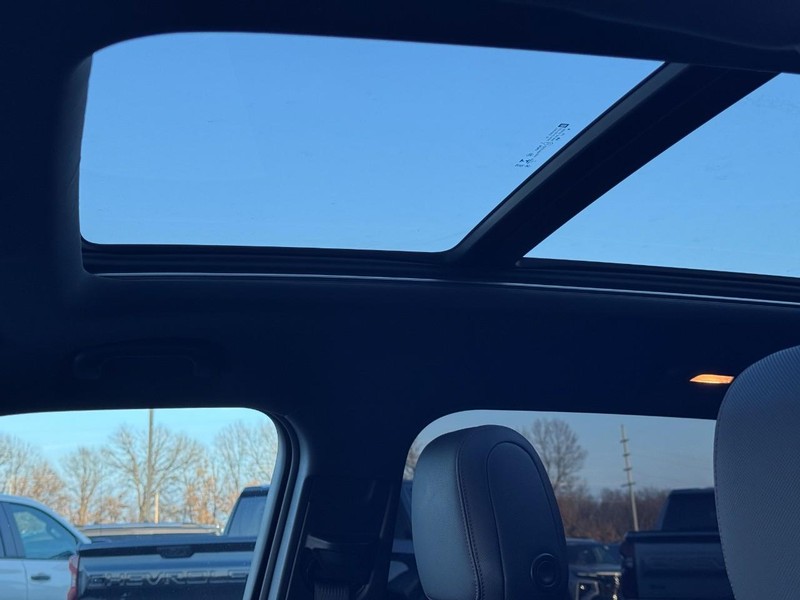 Chevrolet TrailBlazer Vehicle Image 26