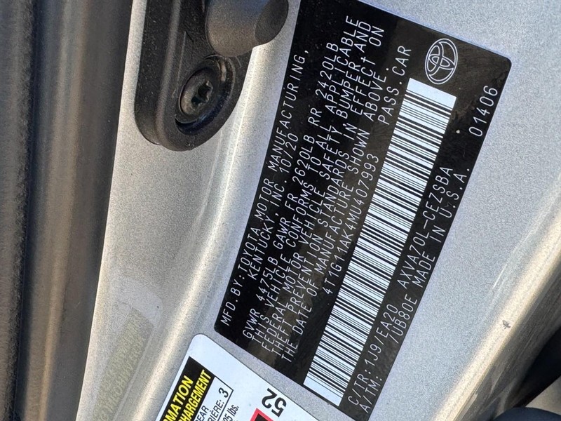 Toyota Camry Vehicle Image 23