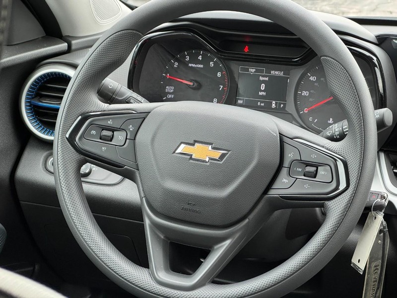 Chevrolet Trax Vehicle Image 07