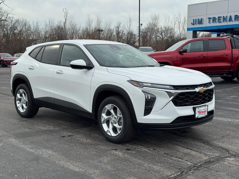 Chevrolet Trax Vehicle Image 02