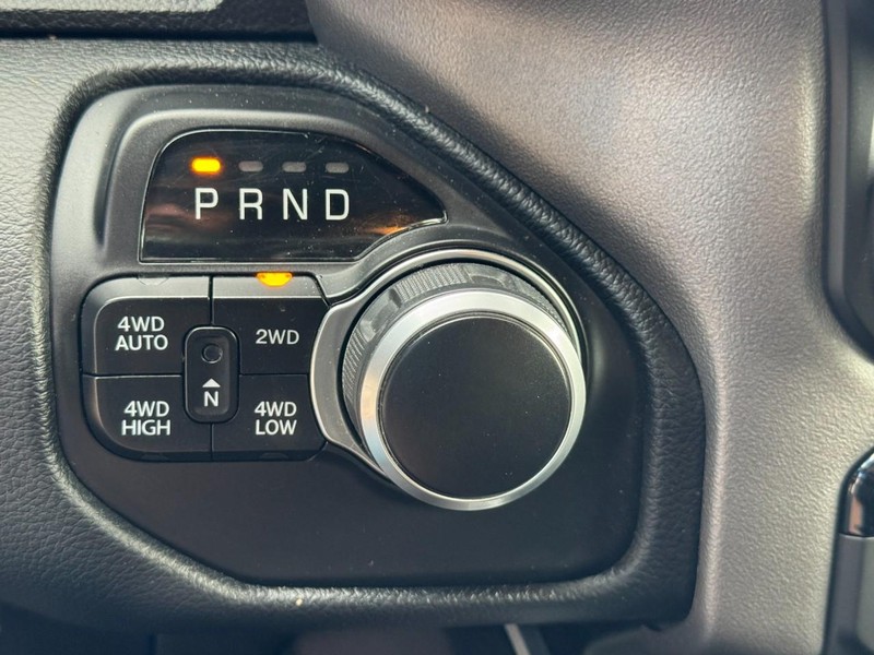 Ram 1500 Vehicle Image 21