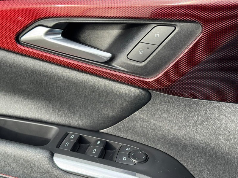 Chevrolet Traverse Vehicle Image 24