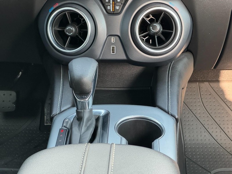 Chevrolet Blazer Vehicle Full-screen Gallery Image 14