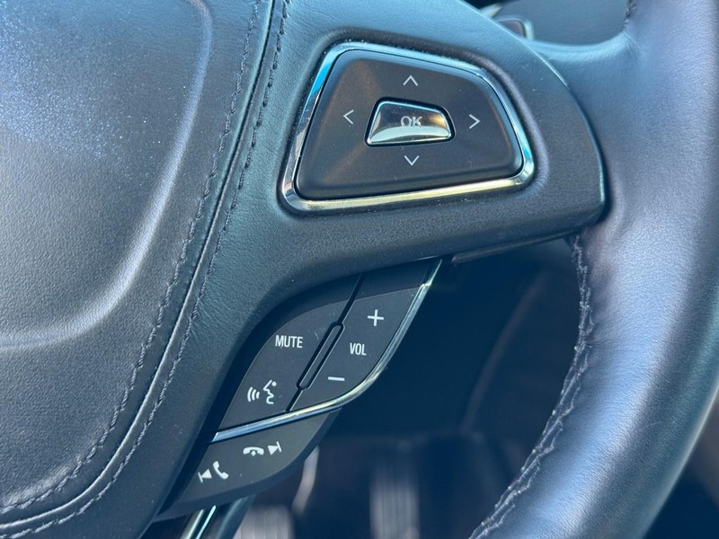 Lincoln MKZ Vehicle Image 20