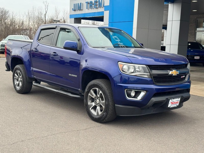 Chevrolet Colorado Vehicle Full-screen Gallery Image 02