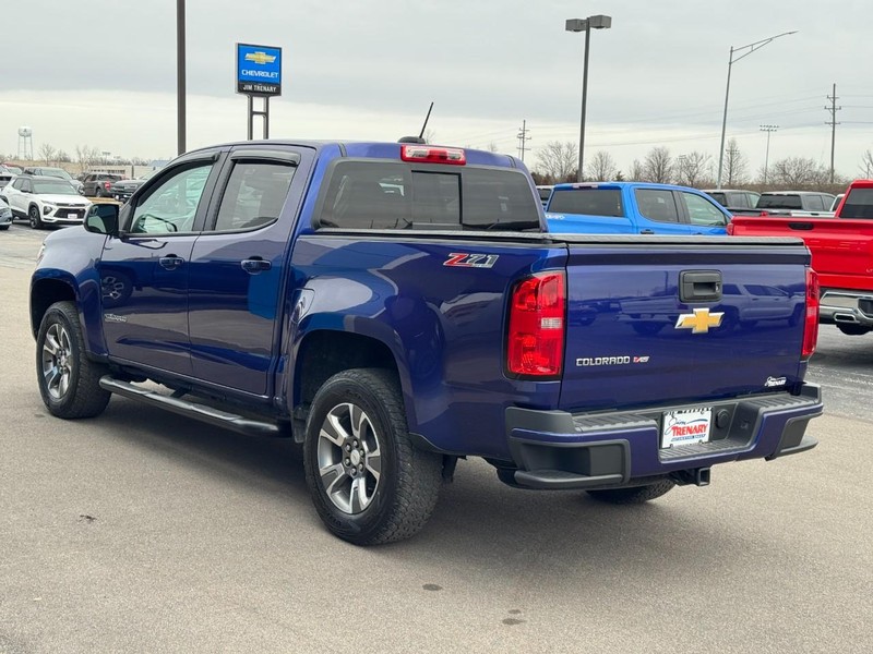 Chevrolet Colorado Vehicle Full-screen Gallery Image 06