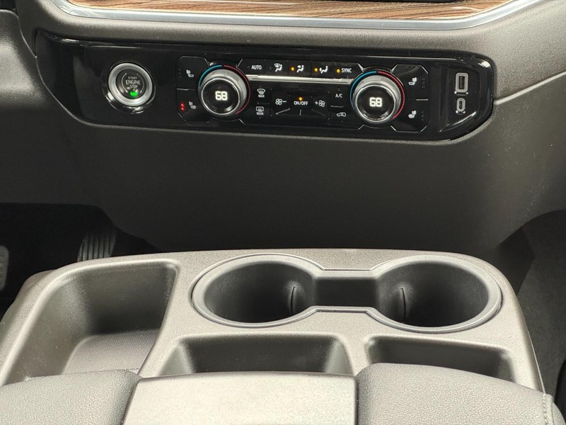 Chevrolet Silverado 1500 Vehicle Image 14