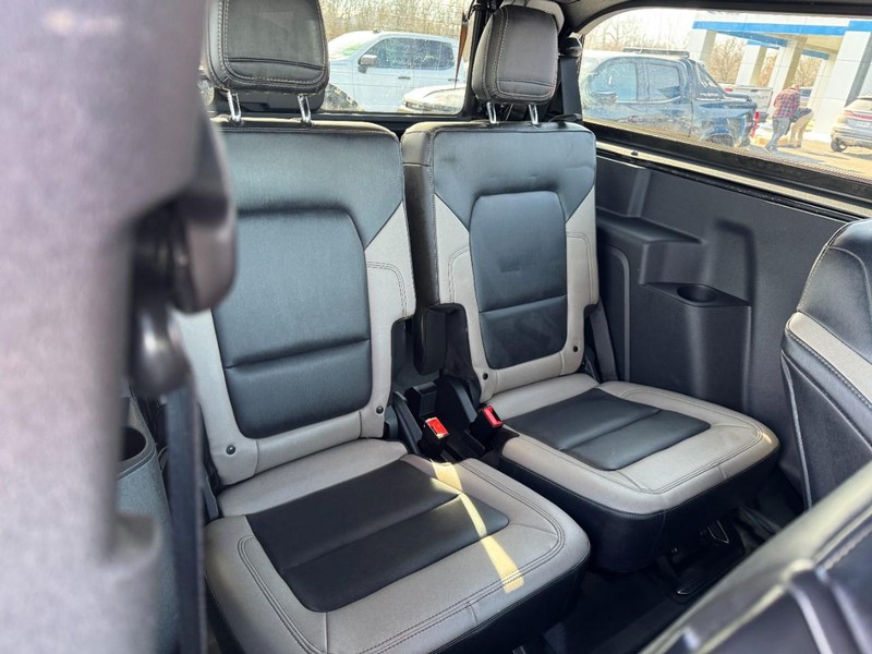 Ford Bronco Vehicle Image 10