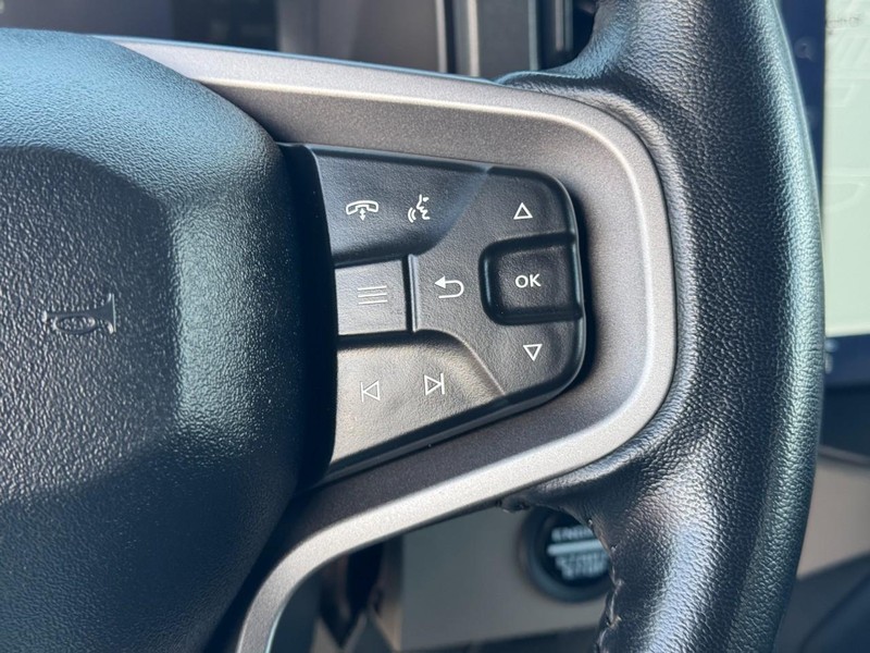 Ford Bronco Vehicle Image 15