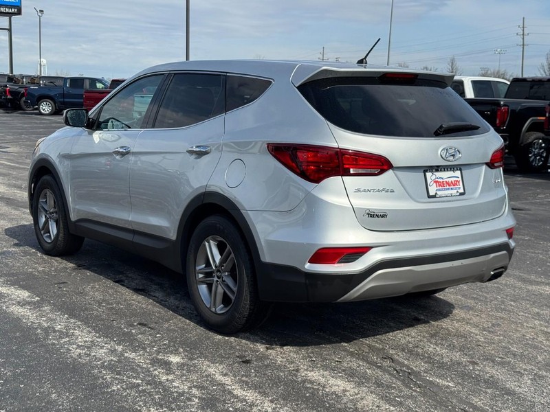 Hyundai Santa Fe Sport Vehicle Image 06