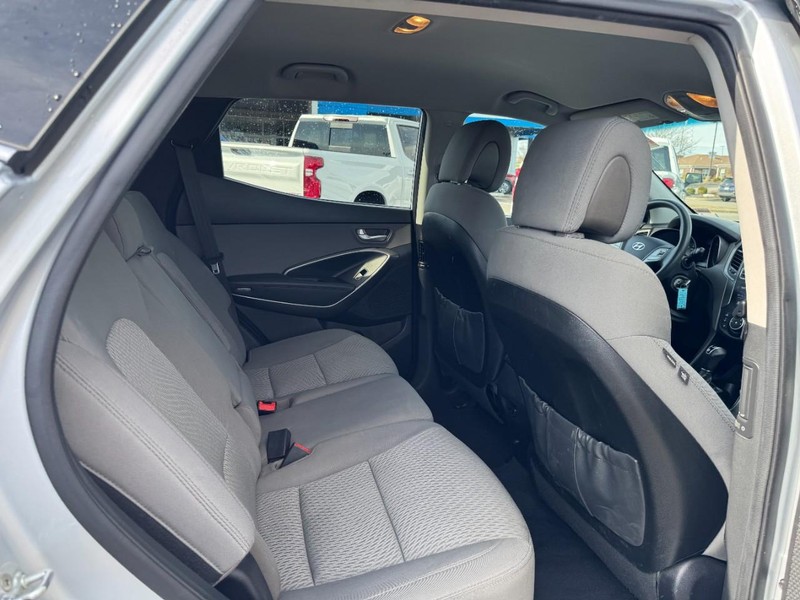 Hyundai Santa Fe Sport Vehicle Image 10