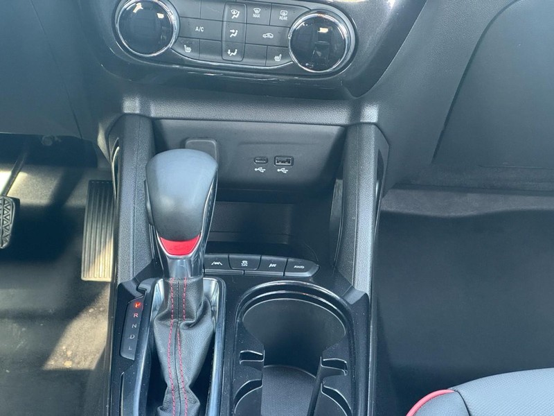 Chevrolet TrailBlazer Vehicle Image 14