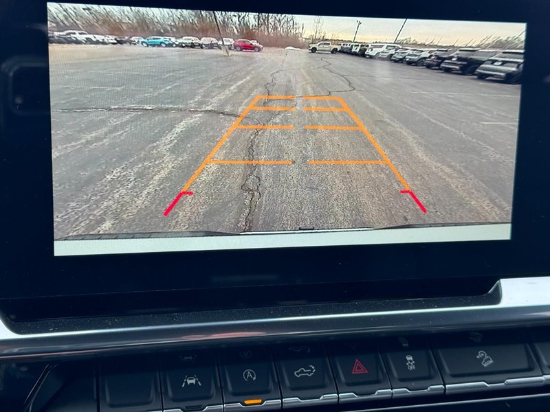 Chevrolet Silverado 1500 Vehicle Image 18