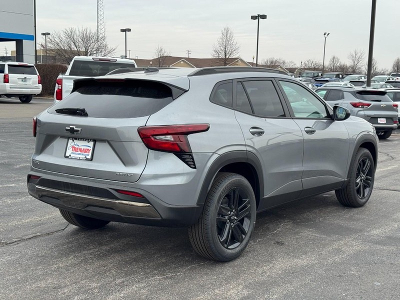 Chevrolet Trax Vehicle Image 03