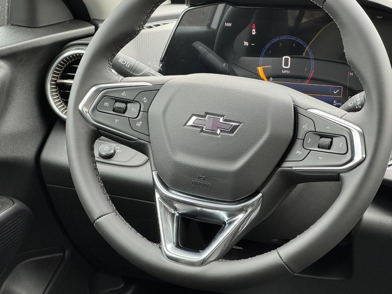 Chevrolet Trax Vehicle Image 07