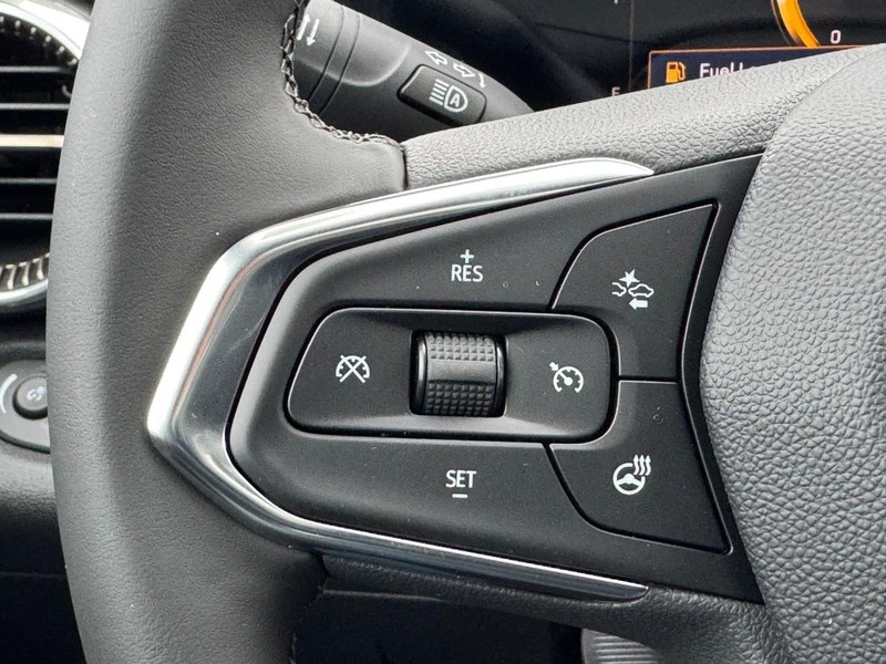 Chevrolet Trax Vehicle Image 13