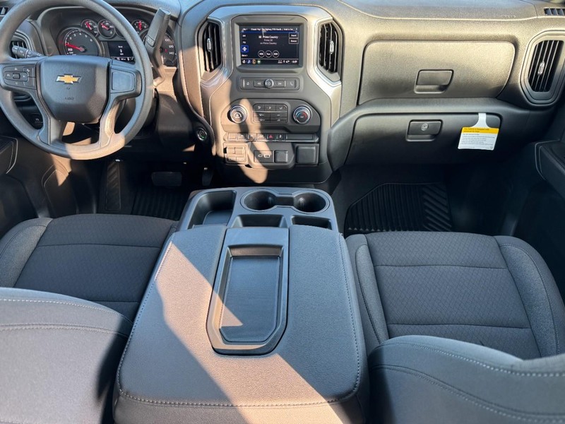 Chevrolet Silverado 1500 Vehicle Image 06